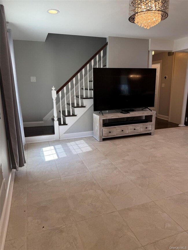 Photo - 175 Wardwell Rd