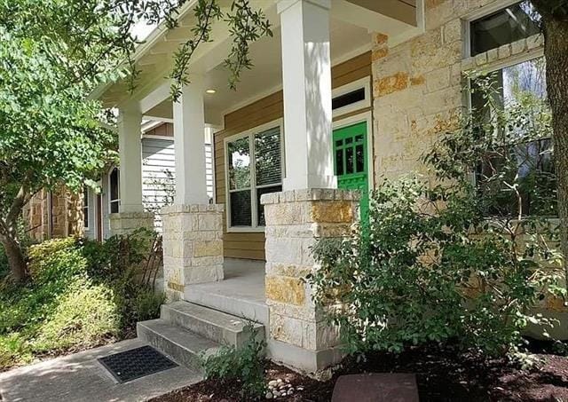 Building Photo - 1941 Zach Scott St Rental