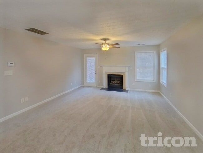 Photo - 1542 Alcovy Falls Dr SE