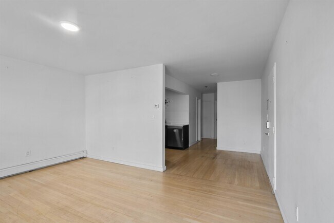Photo - 4013 Hudson Ave Unit 2