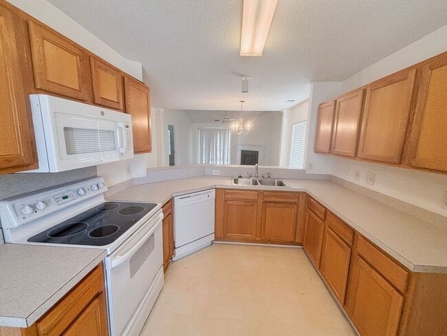 Photo - 227 Hardee Ave