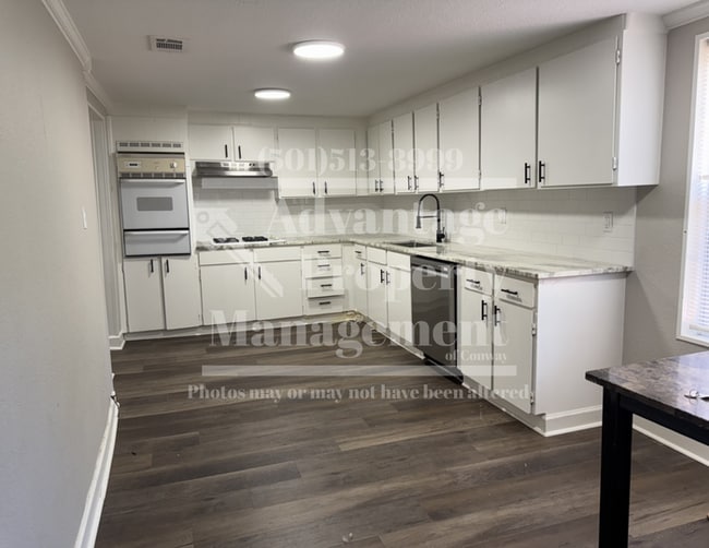 Photo - 1519 Phyllis St