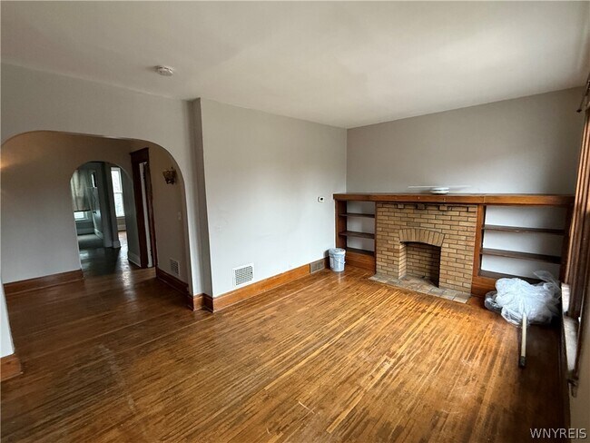 Photo - 319 Bryant St