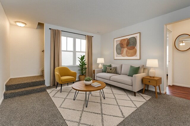 Photo - 2037 Vanderbilt Ct