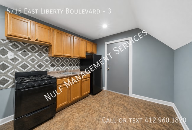 Photo - 5715 E Liberty Blvd Unit 3