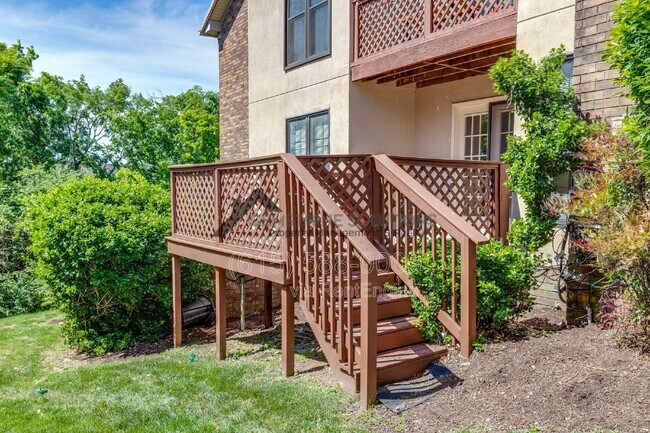 Photo - 5918 Stone Brook Dr