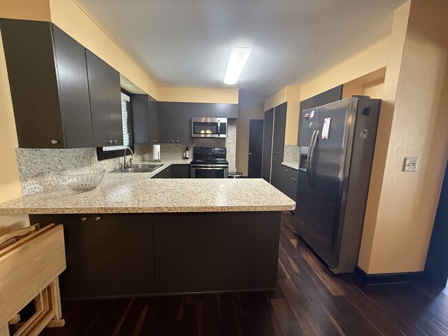 Photo - 115 S Ridge Dr