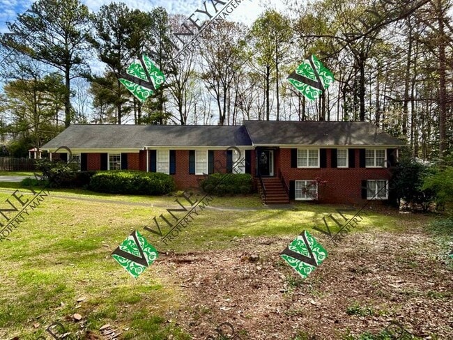 Photo - 1534 Collier Dr SE House