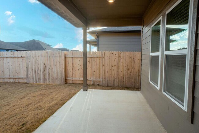 Photo - 2838 Dell Hollow Dr