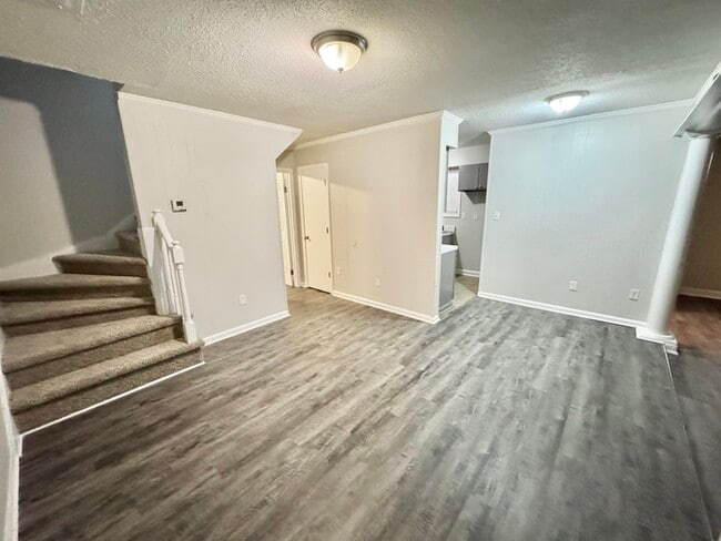 Photo - 4036 Navaho Ave