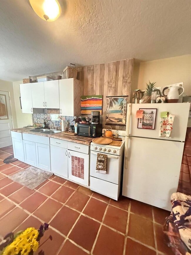 Photo - 407 W Palm St
