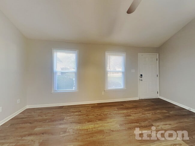 Photo - 8820 Kishorn Ct