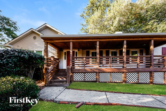 Photo - 112 Radford Cir SW Casa