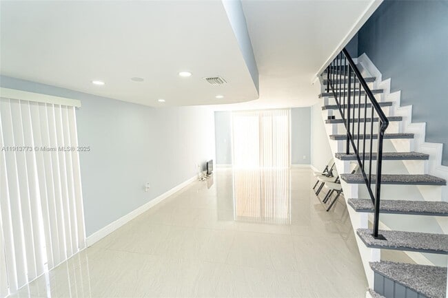 Photo - 1070 W 43rd Pl