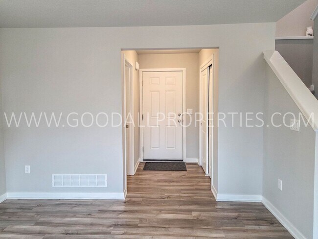 Photo - Beautiful Two-Story Home in the SE Polk School District – Available Now!