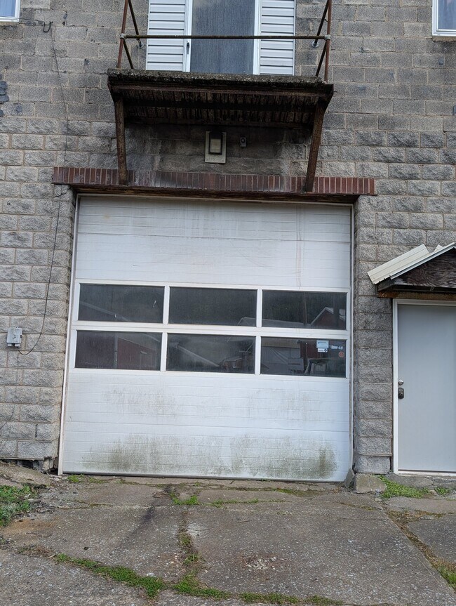 1140 Allegheny St