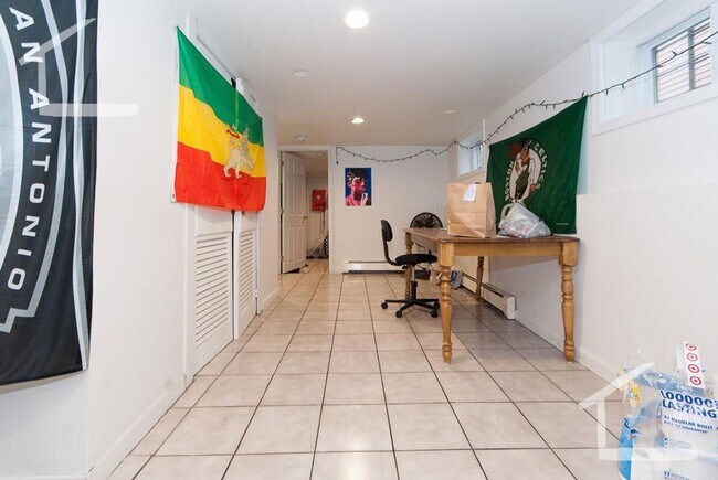 Photo - ALLSTON 5 BED/2 BATH FOR 9/1/2026