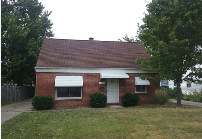 Building Photo - Charming 4 beds 1 bath in Euclid!