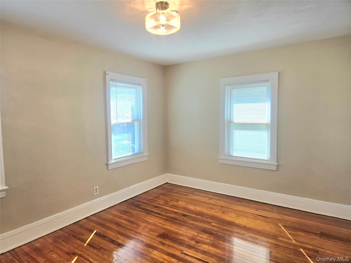 Photo - 118-38 219th St Unidad 2