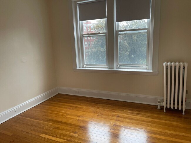 Photo - Brighton Near St Es Hospital and T stop 3rd  Floor Super sunny spacious 2 bed Nice Place! FREE MONTH