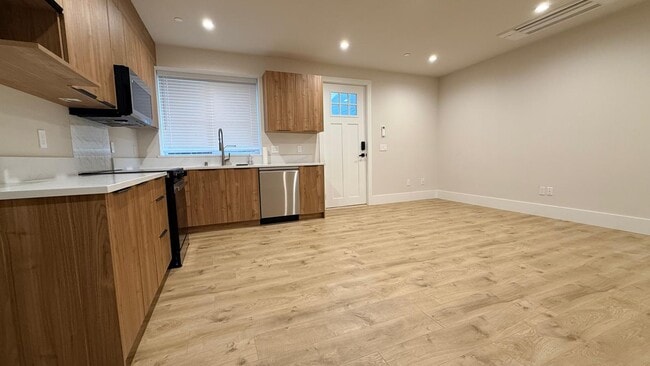 Photo - 24236 SE 26th Pl Unit ADU