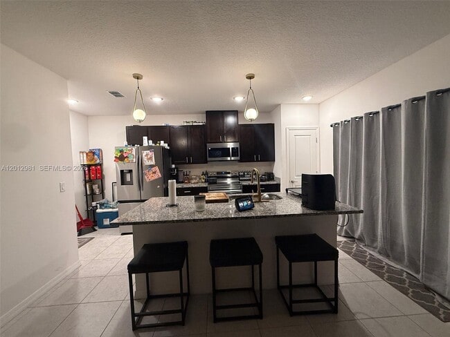 Photo - 1557 SW Dycus Ave