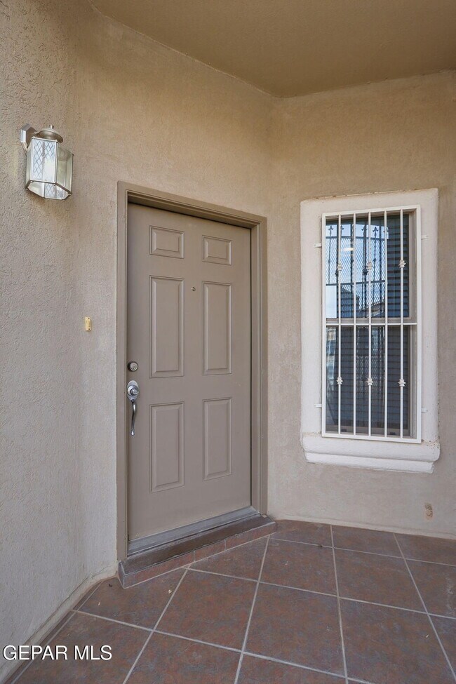 Photo - 13020 Stonington Ln