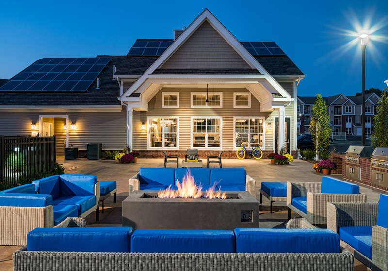 Outdoor Patio, Grills, and Fire Pit