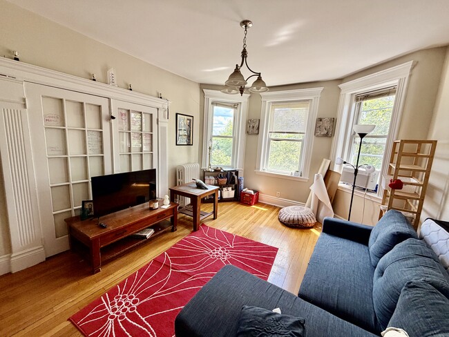 Photo - 1721 Commonwealth Ave Unit 3