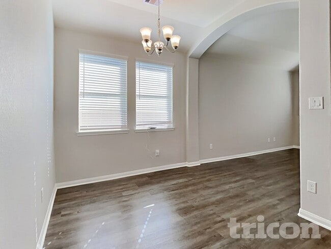 Photo - 3606 Karissa Rd