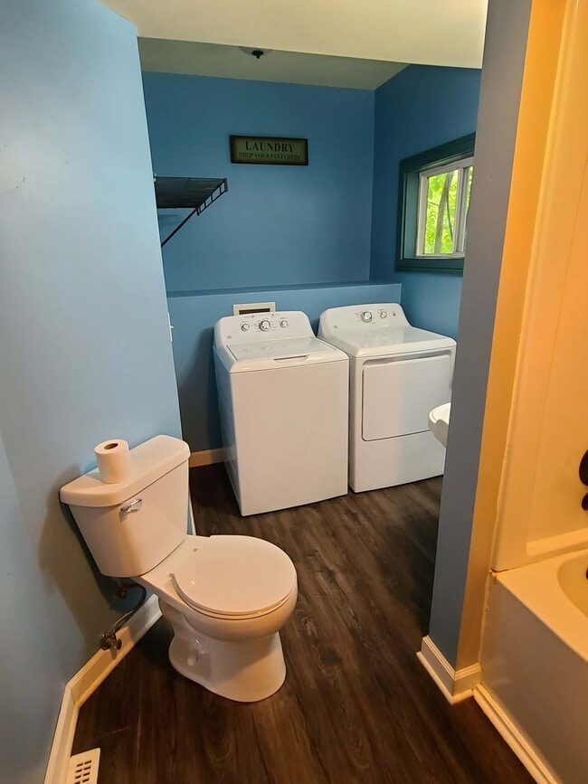Photo - 209 Pier St