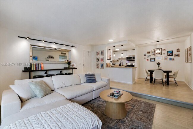 8950 SW 69th Ct Unit 109