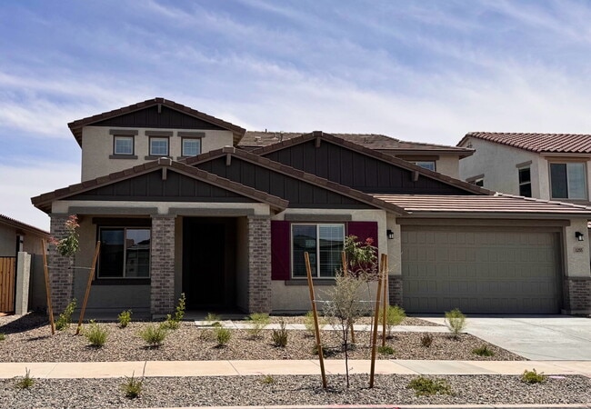 Building Photo - 1255 W J Waltz Wy