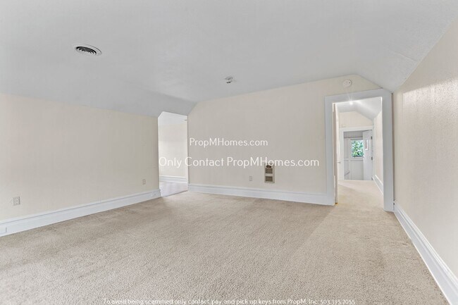 Photo - 6315 E Burnside St Unit 6315 E Burnside Street 2