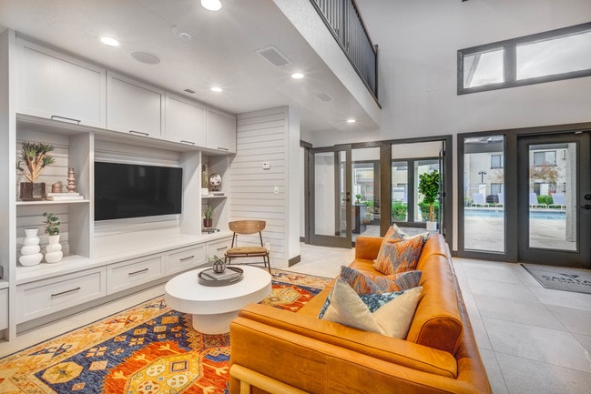Santa Fe at Cottonwood Apartments