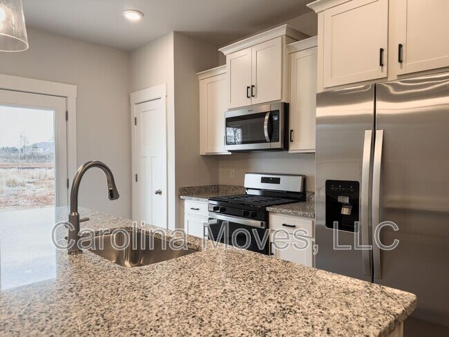 Photo - 406 Hazelcote Rd