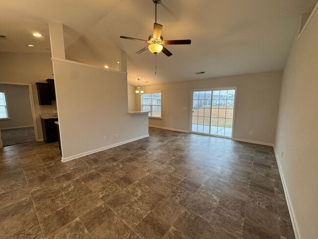 Photo - Conway - 3 Bedroom / 2 Bathroom House