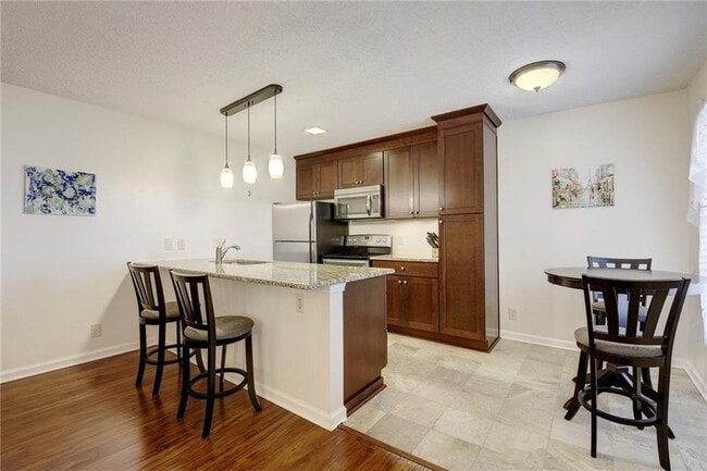 Photo - 910 Duncan Ln Unidad 60