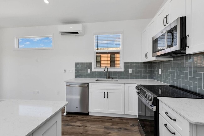 Photo - 6165 Talon Bay Dr