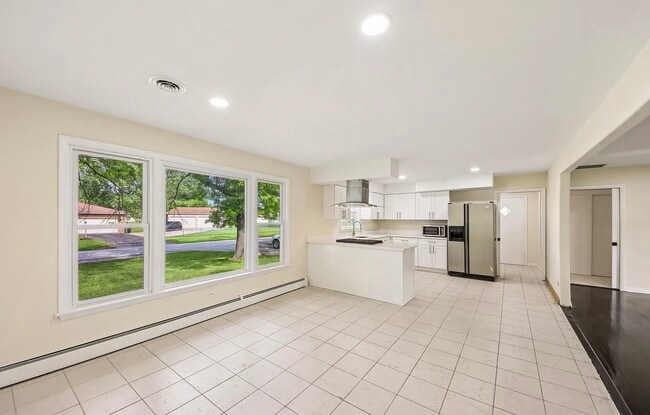 Photo - 2717 Wesley Ave