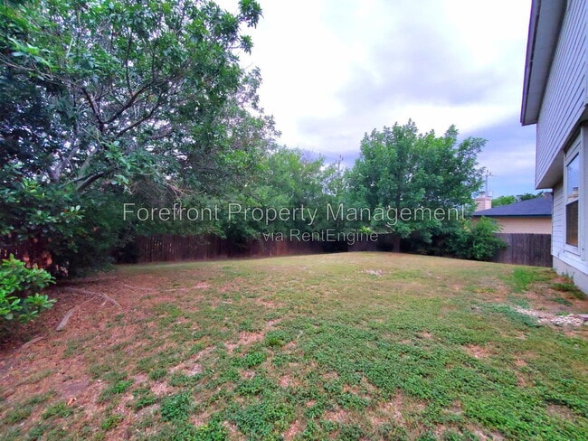 602 Leopard Hollow