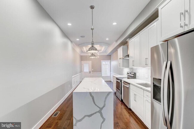 Photo - 1440 S Charles St