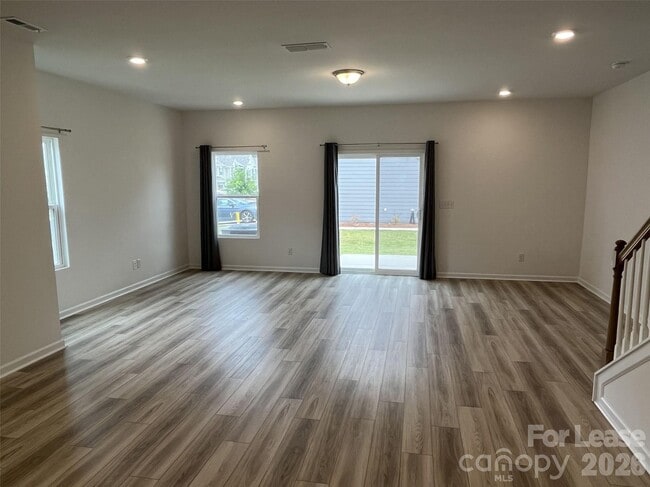 Photo - 3507 Nimbell Rd
