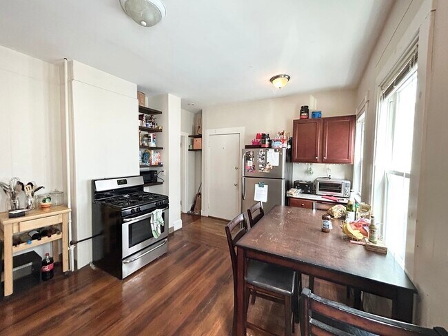 Photo - 74 Romsey St Unidad 2