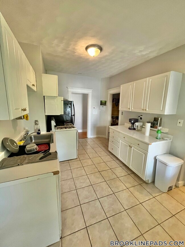 227 Winchester St Unidad 2