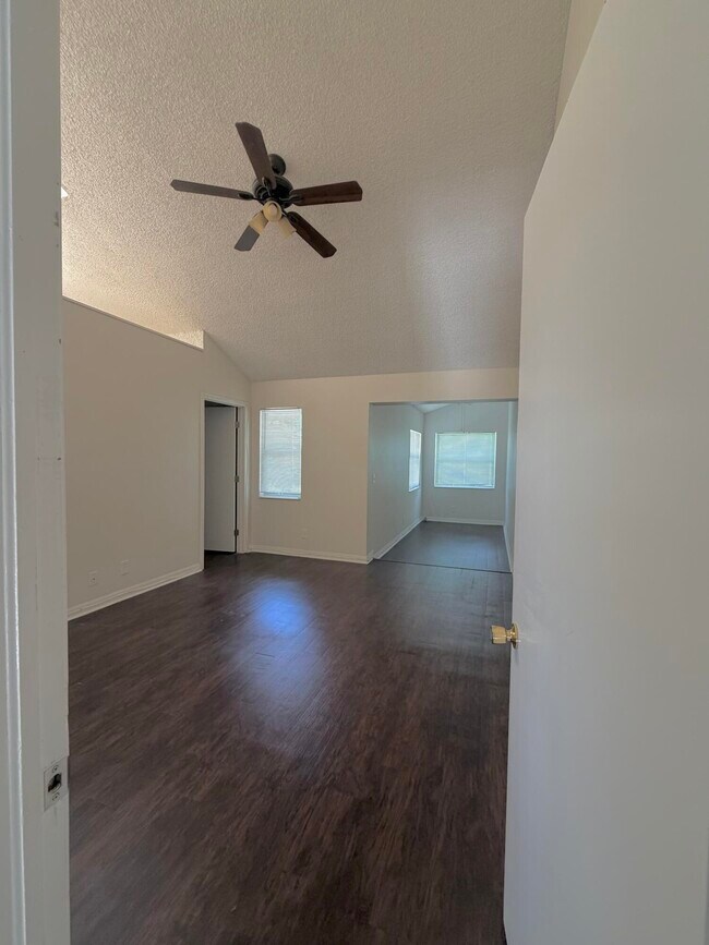 Photo - 13790 Bottlebrush Ct