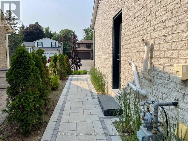 Photo - 55 Batson Dr