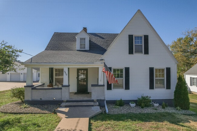 Building Photo - 5410 Simpson St