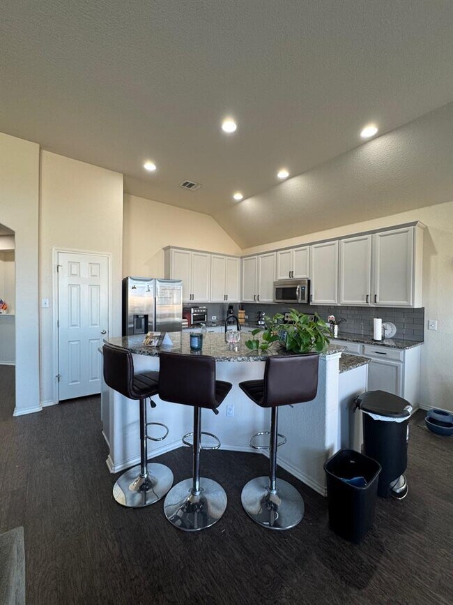 Photo - 401 Hyltin St