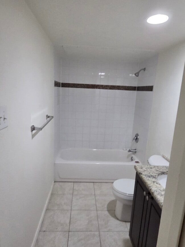 Photo - 2202 East Crosby Road